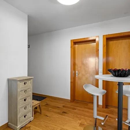 Le Torrent 16 - 6 Pers - Au Calme Appartement